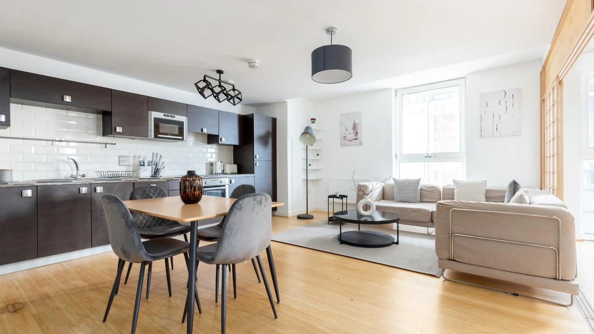 The Dalston Junction Apartment location